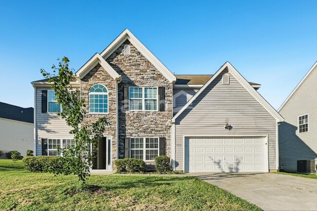 Building Photo - 1010 Golden Crest Dr