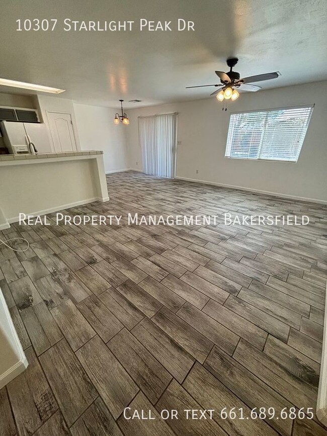 Foto del edificio - 10307 Starlight Peak Dr