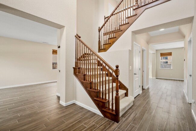 Building Photo - 11135 Messina Way