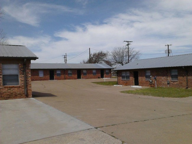 Building Photo - Ingram Court