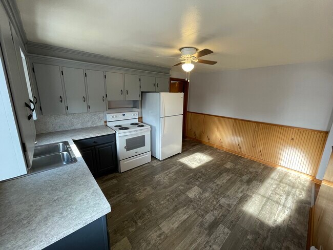 Cocina - 12211 Williamsport Pike