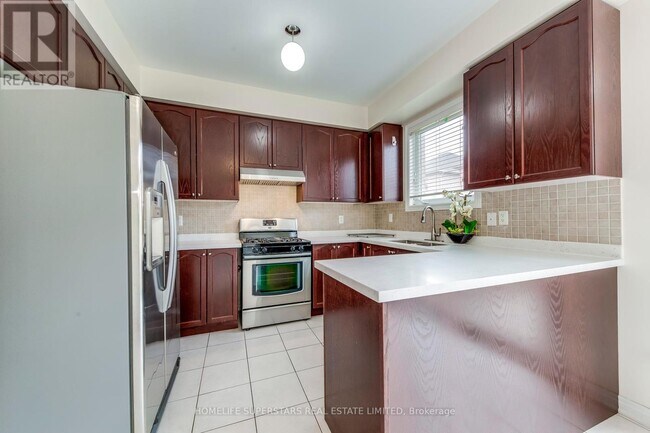 Building Photo - 4563 Centretown Way