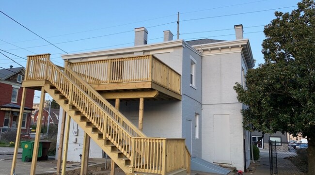 Foto del edificio - 309 Washington St
