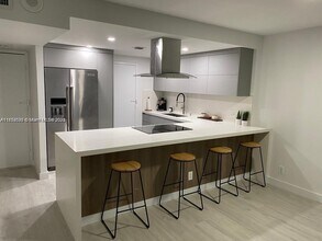 Building Photo - 3800 S Ocean Dr