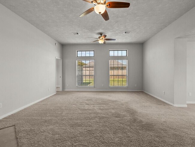 Building Photo - 3320 Pedregal Rd