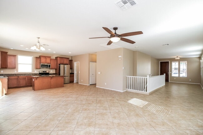 Foto del edificio - 2044 S Heron Ln