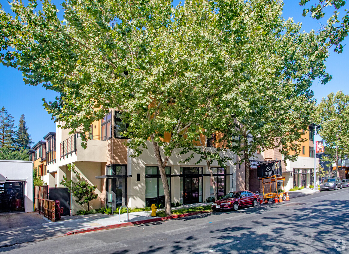 Building Photo - 1285 El Camino Real