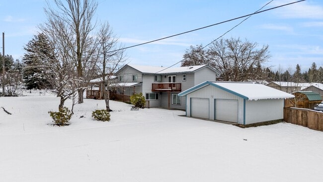 Building Photo - Stunning 5-Bedroom Home on Nearly 1 Acre – Fully Fenced w/ Treehouse | Indian Meadows | Coeur d’A...