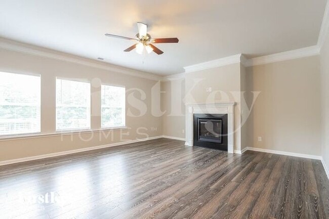 Building Photo - 74 Ravencroft Dr