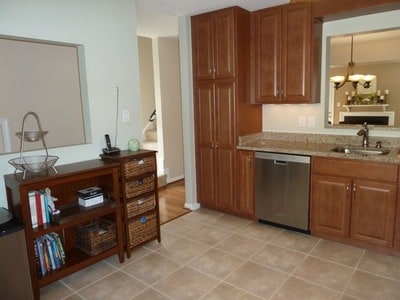 Building Photo - 63 Kinsman View Cir
