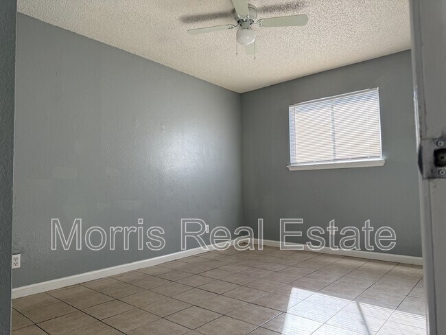 Building Photo - 1403 N 2nd St