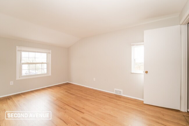 Foto del edificio - 32 S Rolling Hills Ave