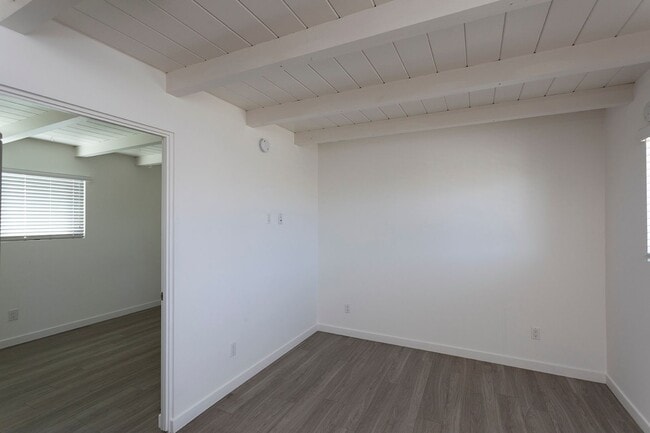 Foto del edificio - Modern Ocean Beach 1 Bed/1 Bath Apartment ...