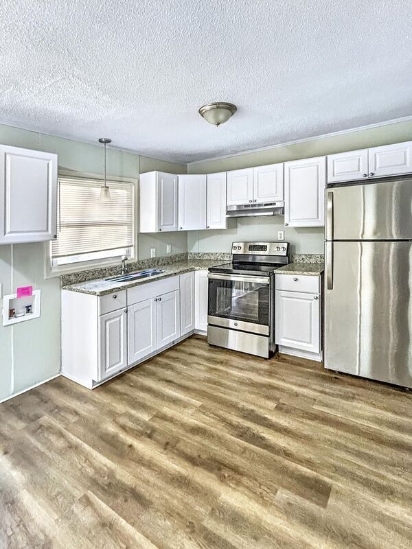 Foto del edificio - 275 Efird St