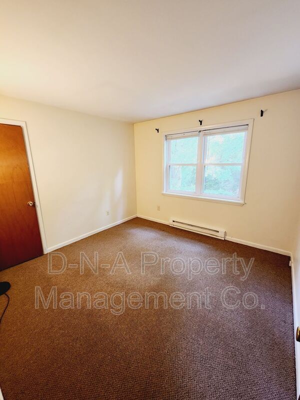 404 Woodcliff Ave Unit 1204, Stroudsburg, PA 18360 Condo for Rent