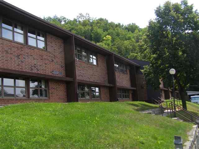 Primary Photo - 523 Mullberry St