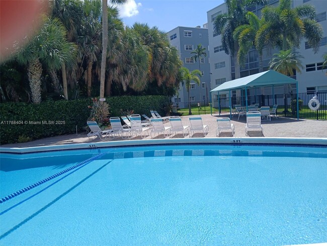 Foto del edificio - 1425 Atlantic Shores Blvd