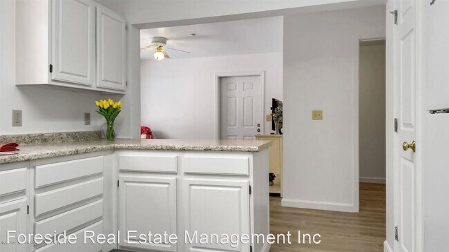 Building Photo - 3 br, 2.5 bath House - 29 Starflower Lane