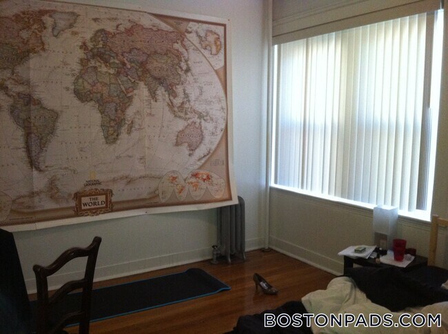 Foto del edificio - 95 Park Dr