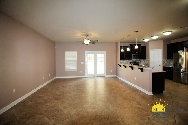 Foto del edificio - Gorgeous 3 Bedroom Home in South Crestview!