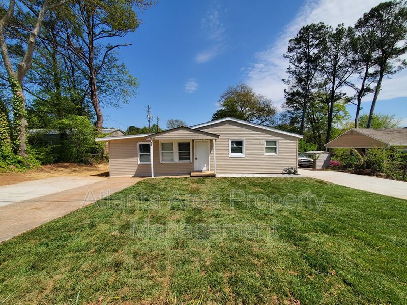 40 Harris Dr SE Unit 110, Marietta, GA 30067 Condo for Rent in