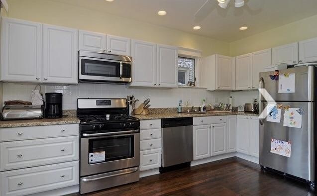 Foto del edificio - 2224 W Melrose St