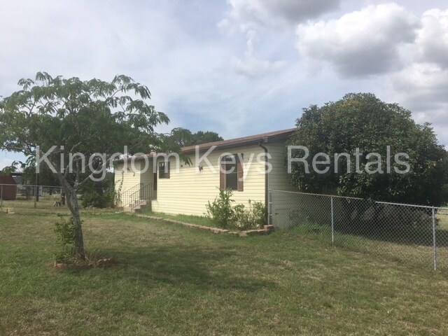 Primary Photo - 123 Yates Rd