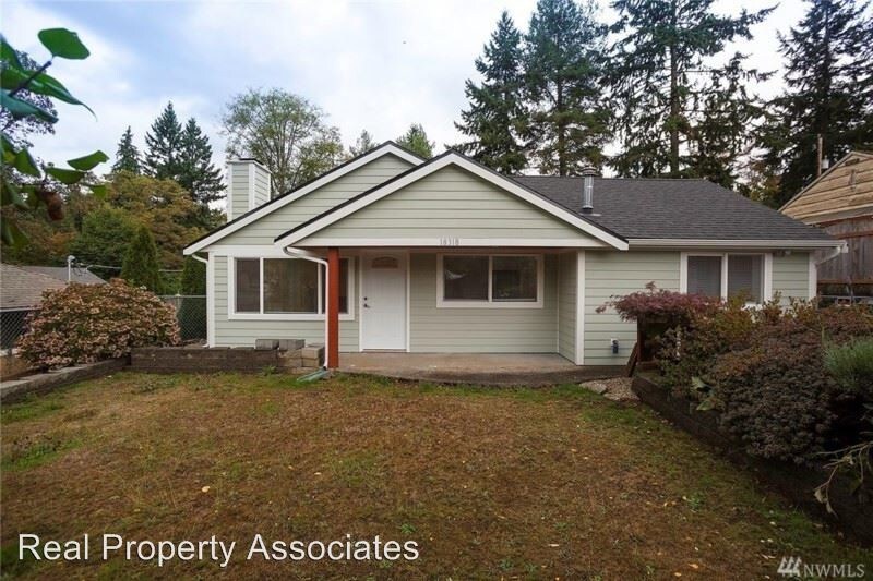 Primary Photo - 3 br, 1.5 bath House - 18318 - 9th Avenue NE