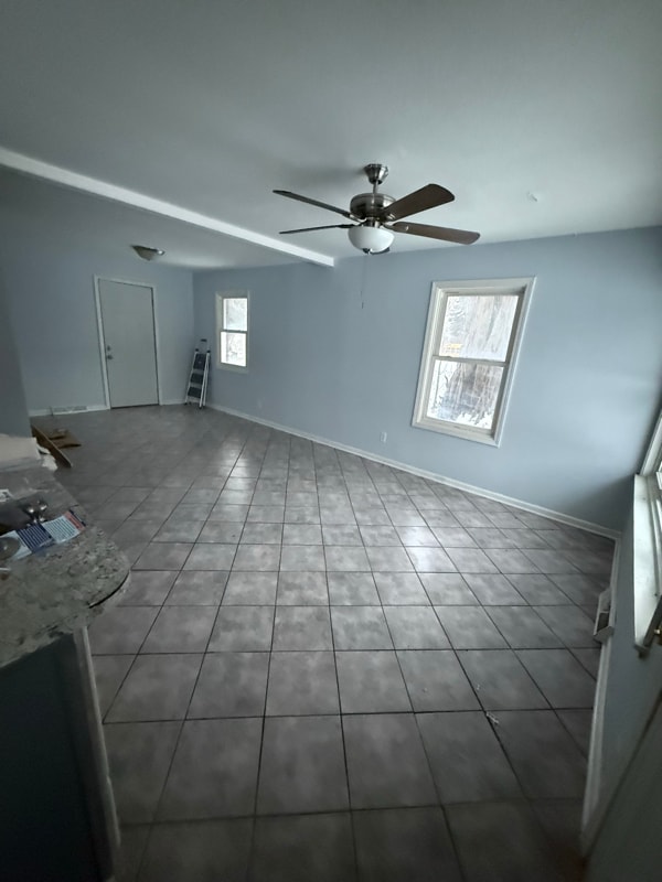 Building Photo - 328 Heath St