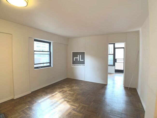 Foto del edificio - EAST 35 STREET