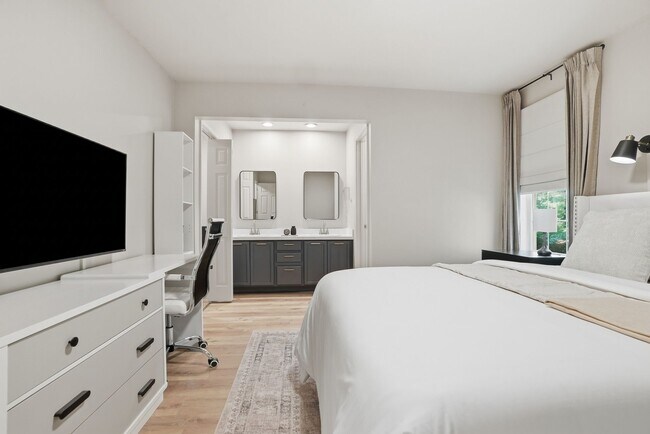 Foto del edificio - 2200 Mountain Mist Ct