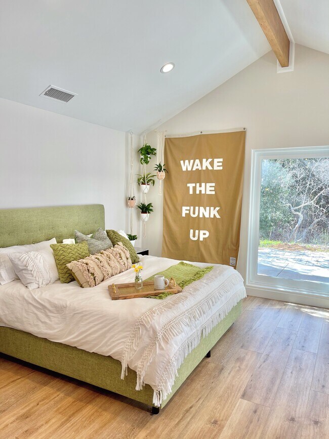 Foto del edificio - 46245 Buenos Campos Dr