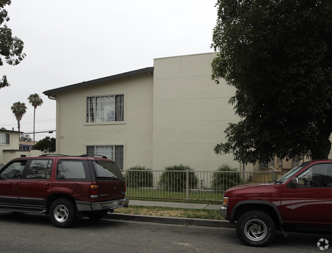 Building Photo - 632 N Anna Dr