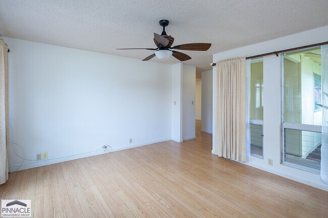 Foto del edificio - 95-286-286 Kehepue Loop