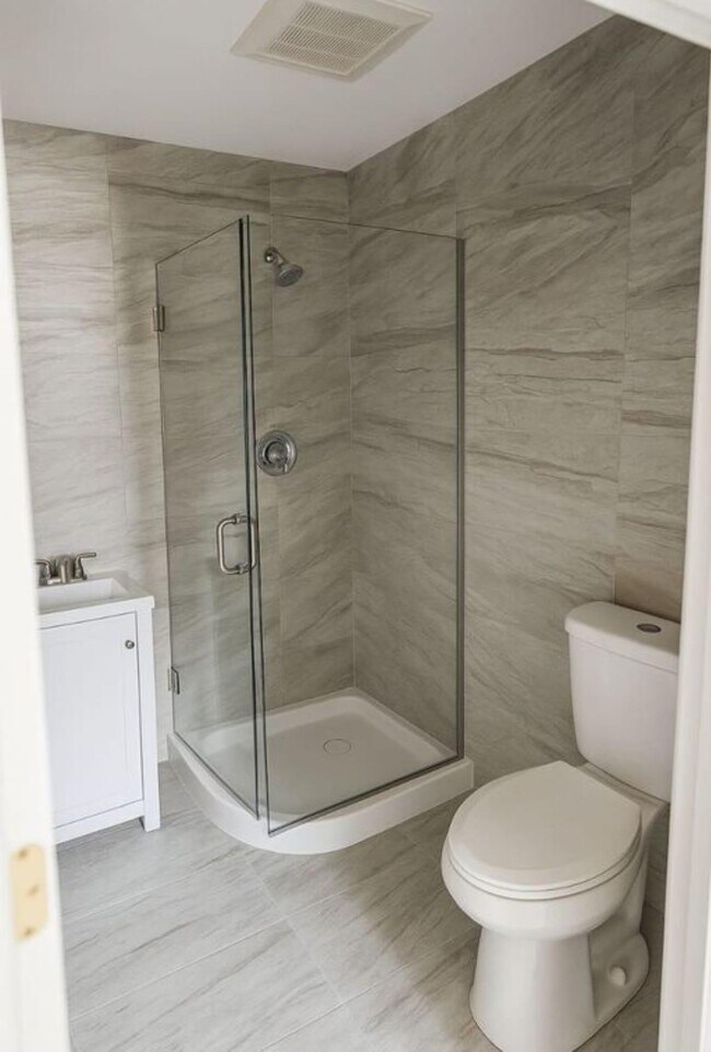 Foto del edificio - 2580 W 18th Pl