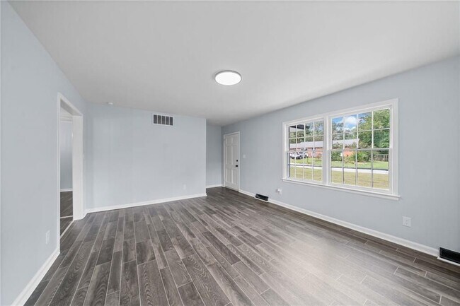 Building Photo - 463 Flint Trail