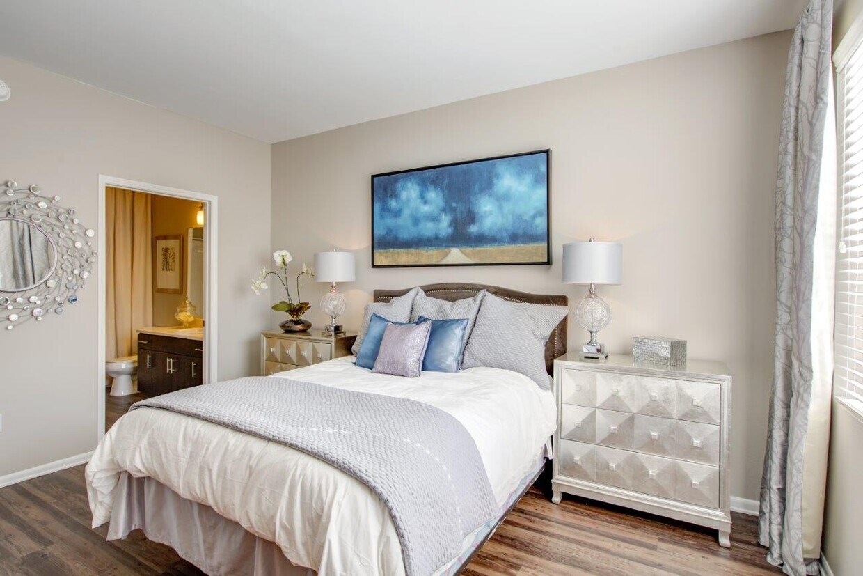 Mountain Gate Apartments in Littleton, CO