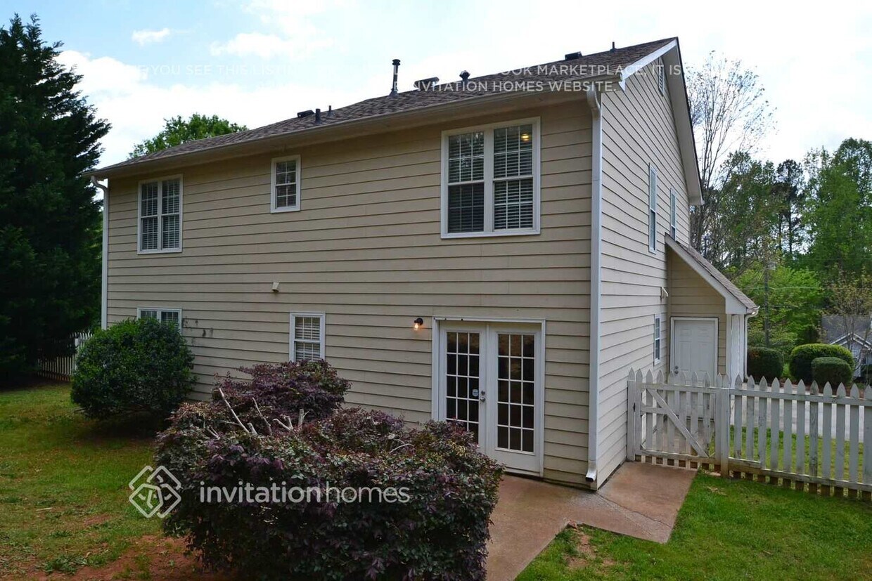 Building Photo - 81 Victorian Cir