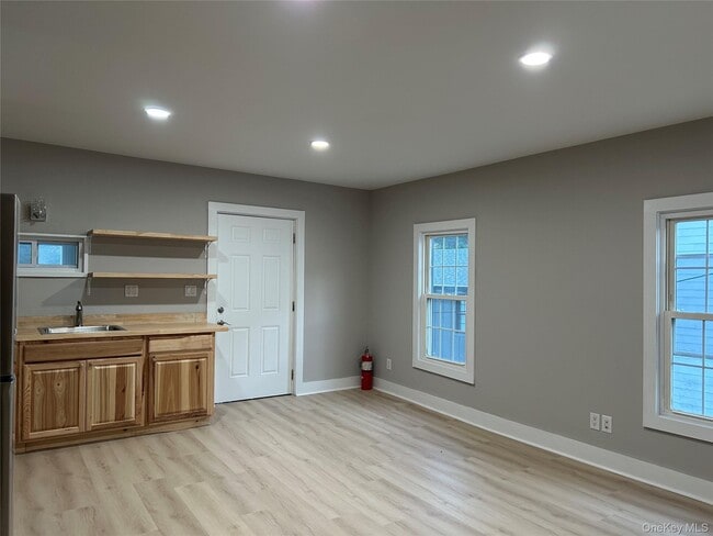 Building Photo - 3304 NY-343