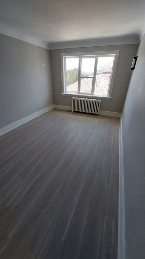 Primary Photo - Newly renovated 1 bedroom Apartment.