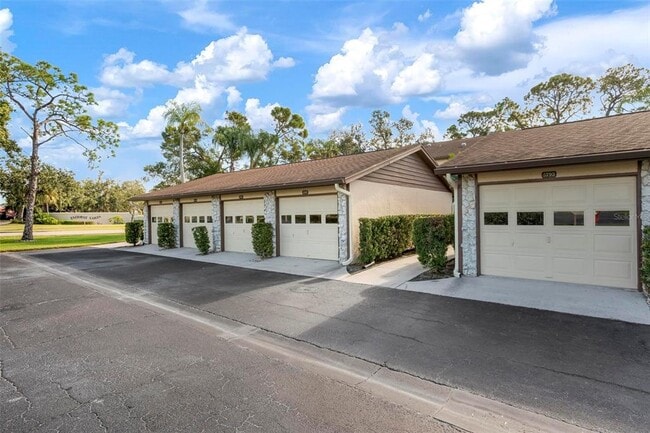 Building Photo - 5797 Avista Dr