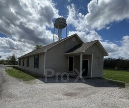 Building Photo - 7082 SE 66th Terrace