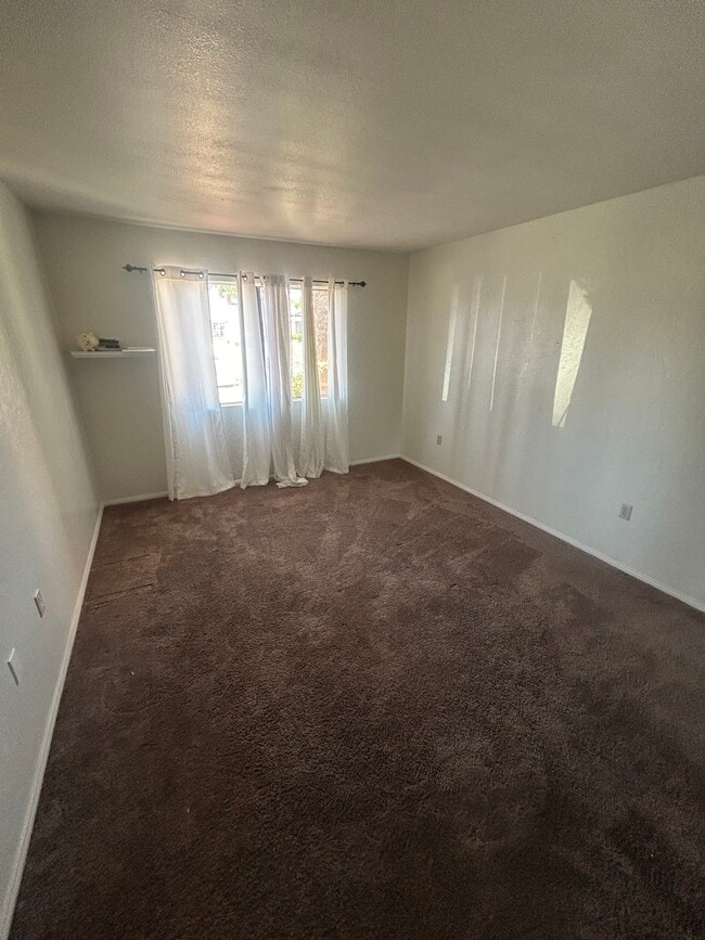 Building Photo - 41633 Whittier Ave