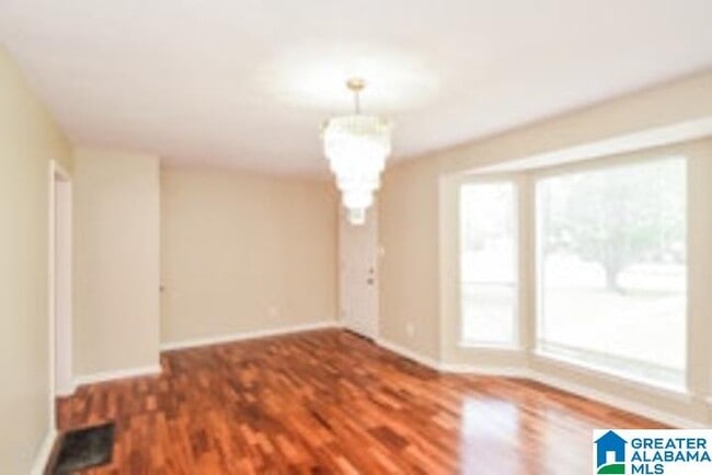 Foto del edificio - 325 13th St