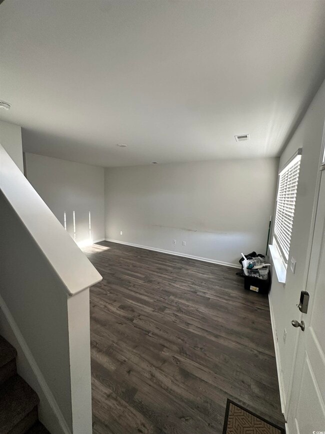 Building Photo - 2655 Pegasus Pl