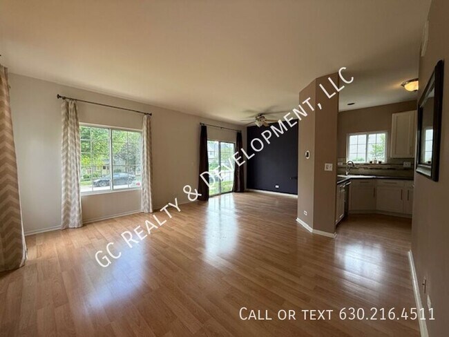 Building Photo - 308 Windsor-Unit A
