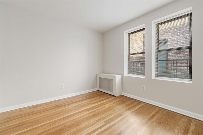 Building Photo - 799 Avenue A