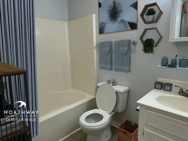 Interior Photo - Northway at Gardner Ridge