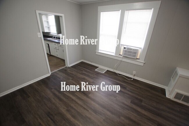 Foto del edificio - Move in Ready