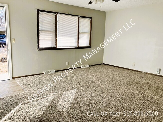 Building Photo - Snazzy 3 Bedroom 1 Bath Home
